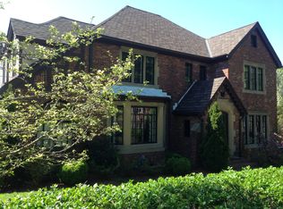62 Woodchester Dr, Newton, MA 02467