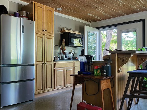 4th image of 8108 Private Road 340 #Grg