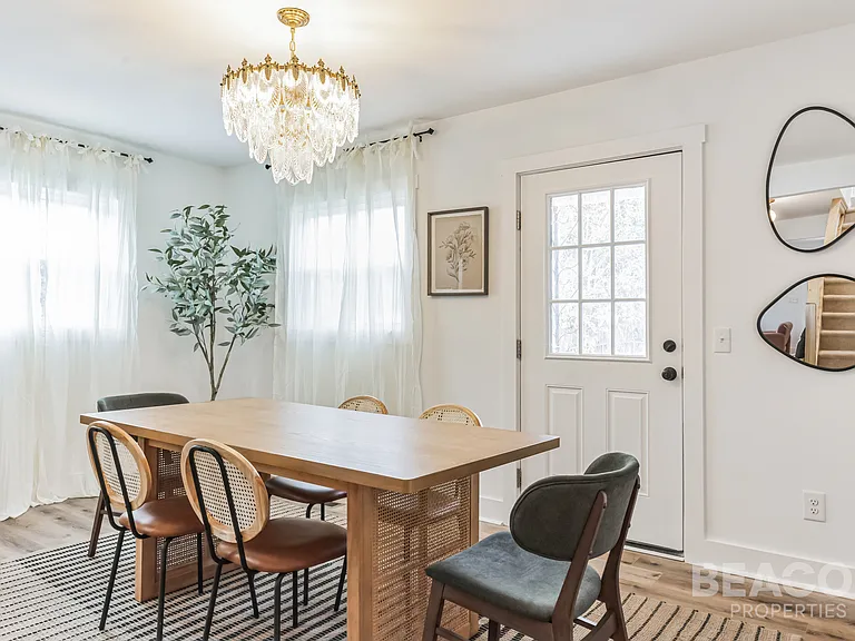 2113 Plaza Dr — Photo 11