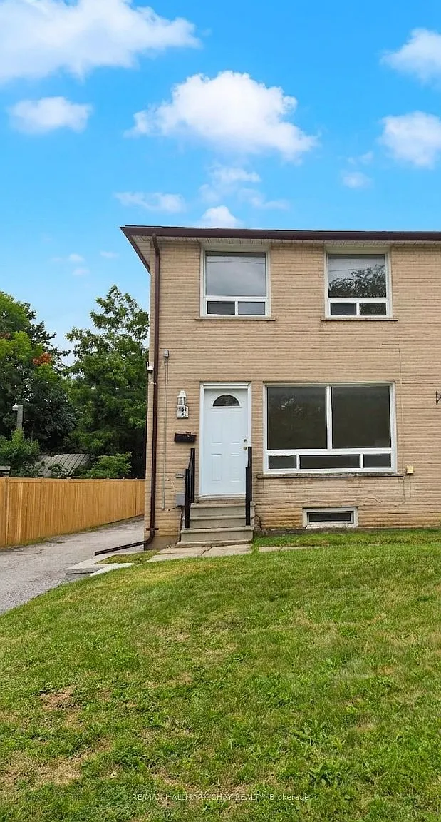 3 bed, $2,195 — Photo 2