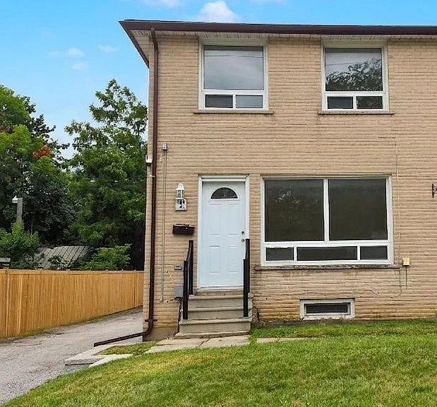 188 Anne St S #A — Photo 2