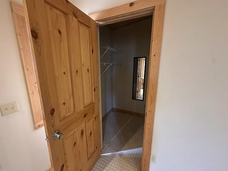 705 Palisade Dr #1 — Photo 15