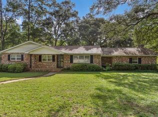 2115 Seminole Dr, Tallahassee, FL 32301