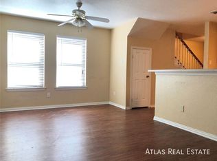 328 Wayne St, Fort Worth, TX 76111