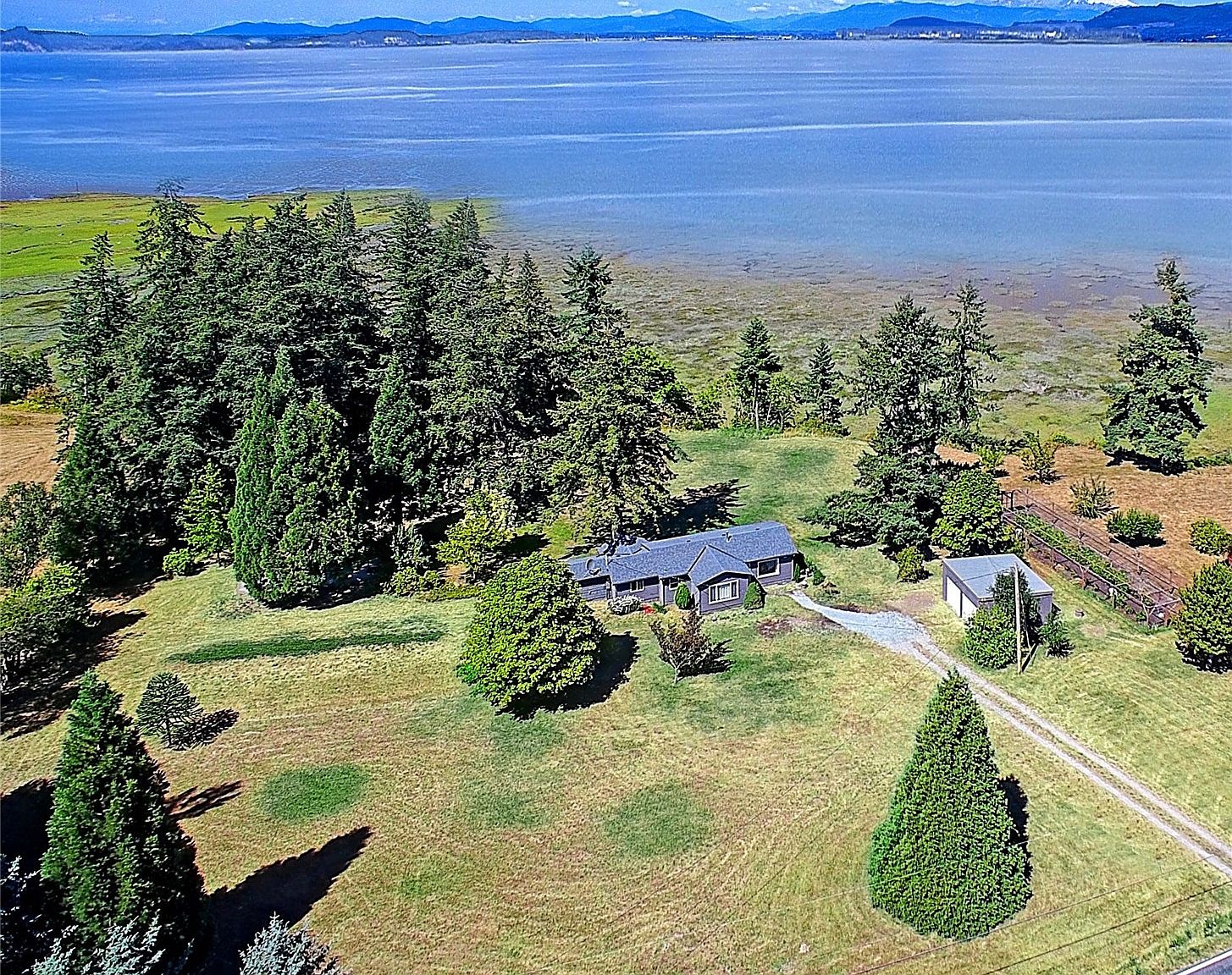 1061 Utsalady Road, Camano Island, WA 98282 Zillow