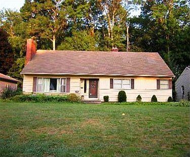 1st image of 2800 Wildflower Dr