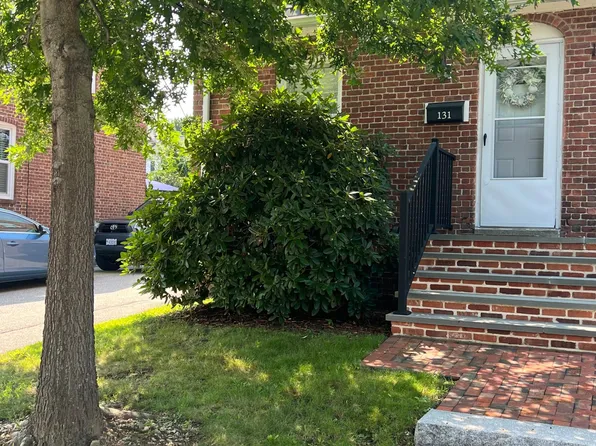 131 Porpoise Way, Portsmouth, NH 03801