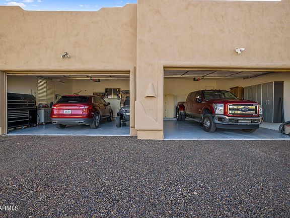 5th image of 125 E DESERT HILLS Drive