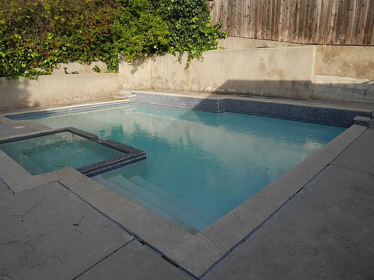 2419 W Sunset Blvd — Photo 3