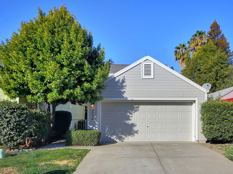 1st image of 2226 Sandcastle Way