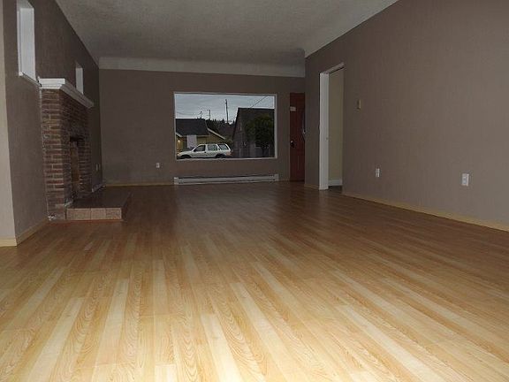 4th image of 1607 Pacific Ave