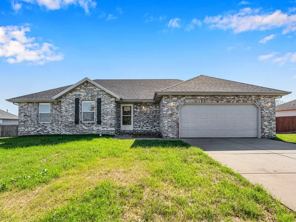 6006 N 9th Avenue, Ozark, MO 65721