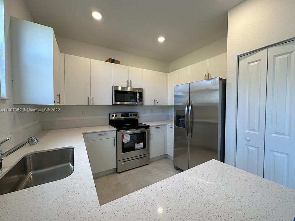 1st image of 23511 SW 129th Ave #39