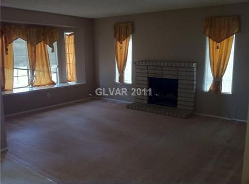2nd image of 4530 San Mateo St