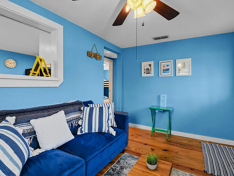 822 N Ann St — Photo 8