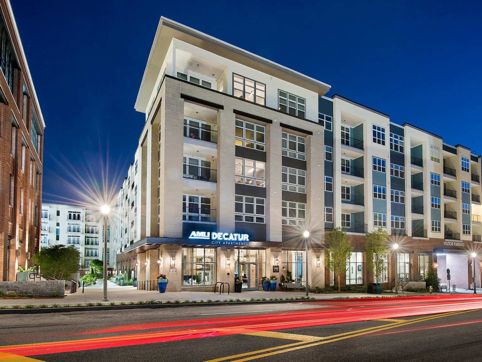 AMLI Decatur — Photo 1