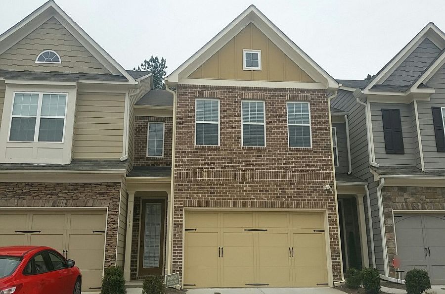 1st image of 3165 Clear View Dr