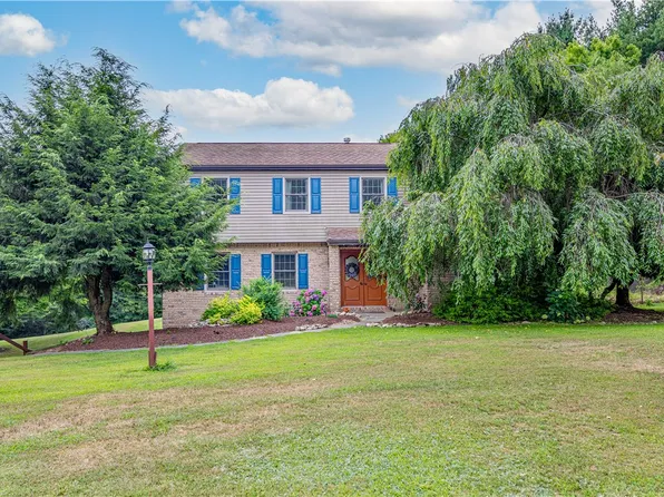 935 Monroe Ct, Apollo, PA 15613