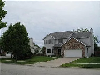 2815 Greenfield Rd photo 1
