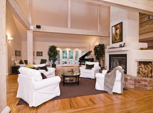 5145 Calvin Ave, Tarzana, CA 91356