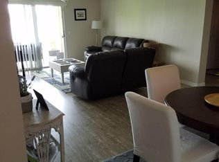 5041 Wiles Rd, Coconut Creek, FL 33073