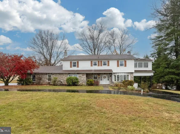 500 Trappe Rd, Royersford, PA 19468