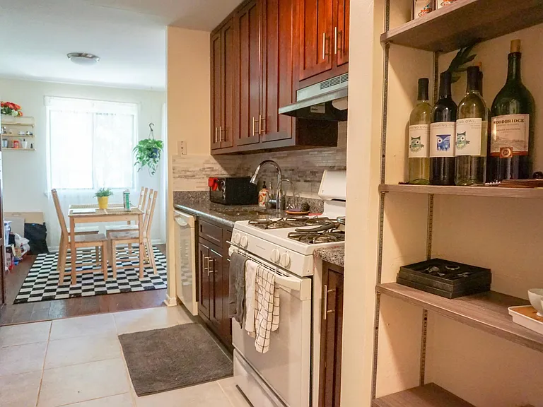 7615 Lee Hwy #301 — Photo 4