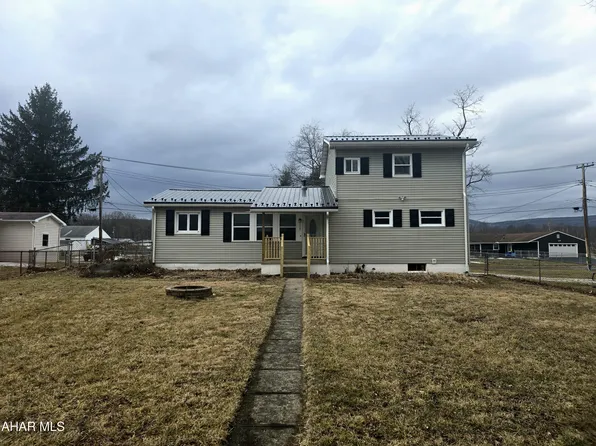 139 Tipton Manor Rd, Tyrone, PA 16686