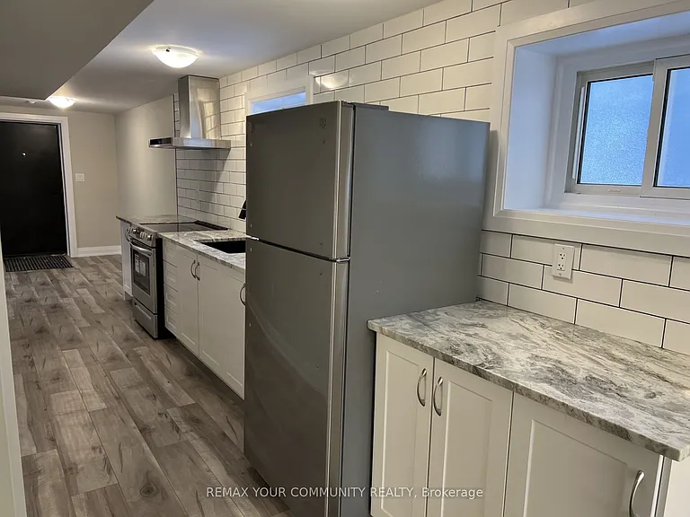52A Janice Dr — Photo 4