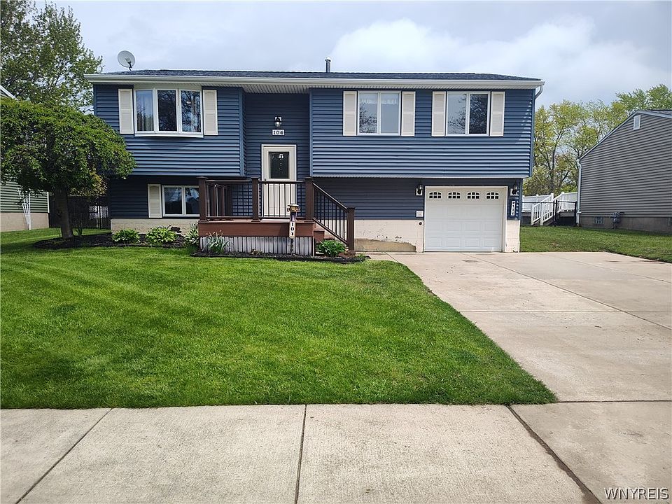 1st image of 104 Chapel Glen Dr