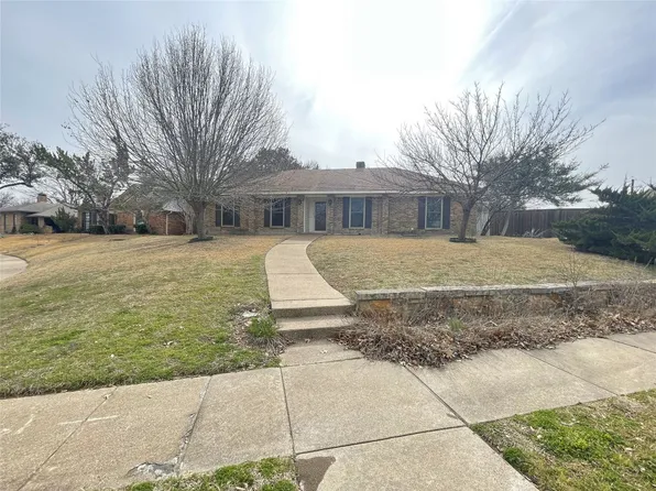 202 Biscay Dr, Garland, TX 75043