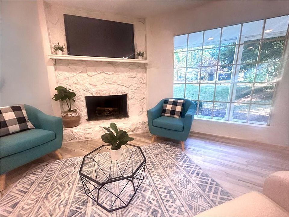 1st image of 1383 Mountain Overlook Ct
