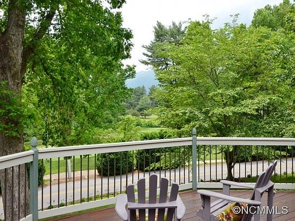 2nd image of 305 Longview Dr