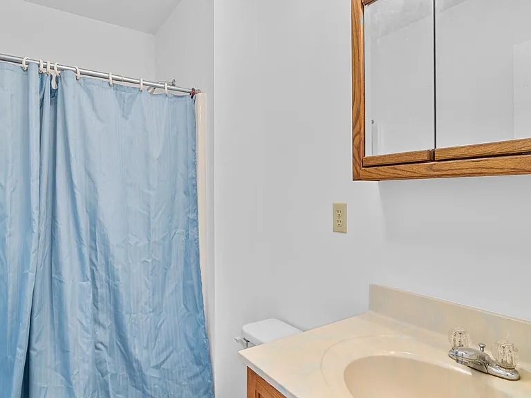 22446 Marsh Creek Rd — Photo 16