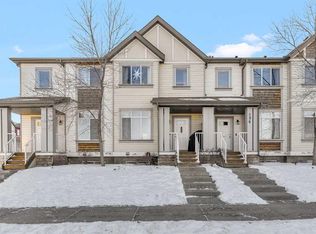 300 N Copperstone Cv SE, Calgary, AB T2Z0L3