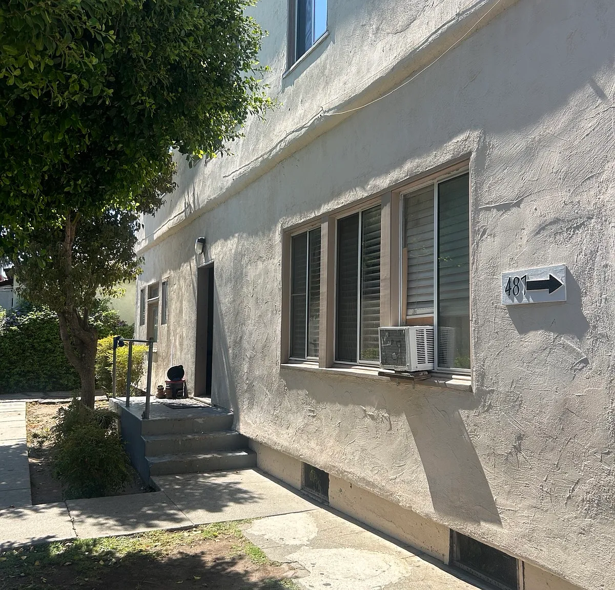 3 bed, 1000 sqft, $3,200 — Photo 3