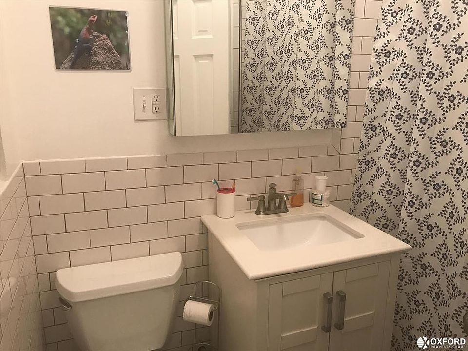 2nd image of 322 E 59th St APT 2C
