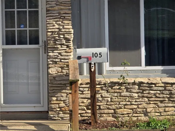 105 Elizabeth Street, Salem, IN 47167