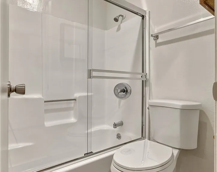 1155 Linden Ave #7 — Photo 11
