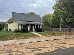 1015 N College St, Veedersburg, IN