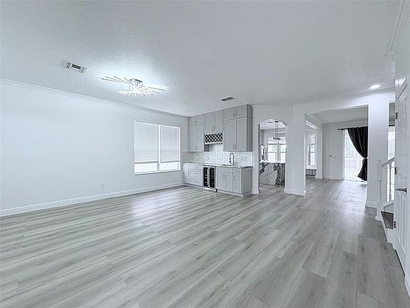 3rd image of 2157 WINTERMERE POINTE DRIVE