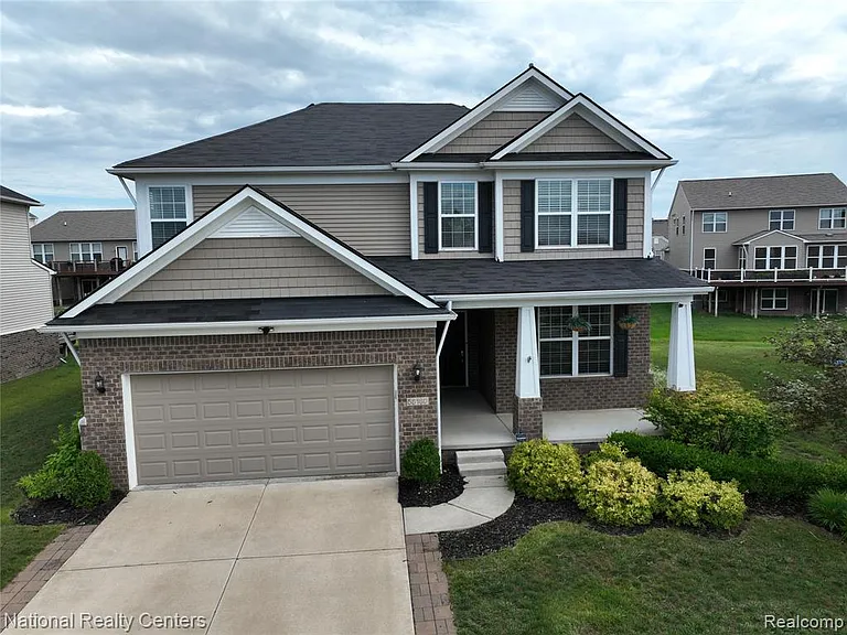 58180 Jonagold Ln — Photo 1