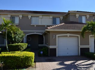9537 Roundstone Cir, Fort Myers, FL 33967