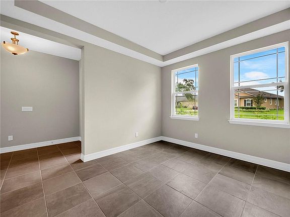 5th image of 2309 Oxmoor Dr