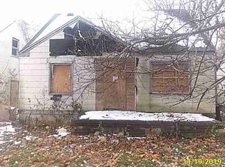 15893 Chatham St, Detroit, MI 48223