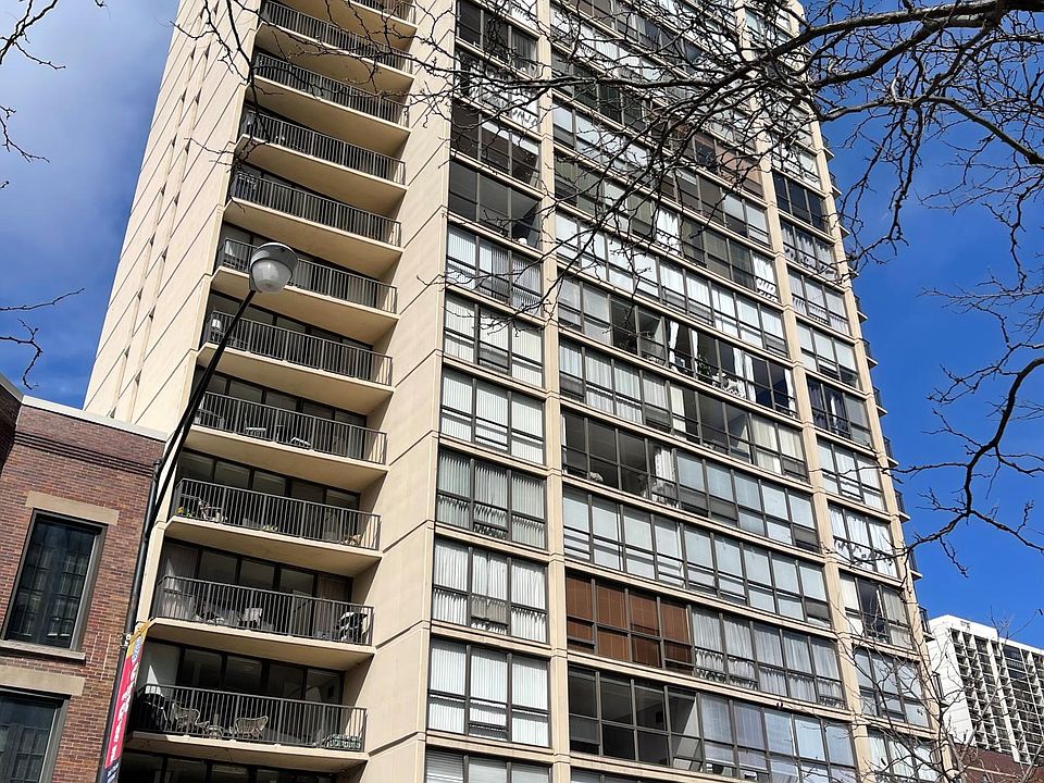 1st image of 1540 N La Salle Dr APT 1108