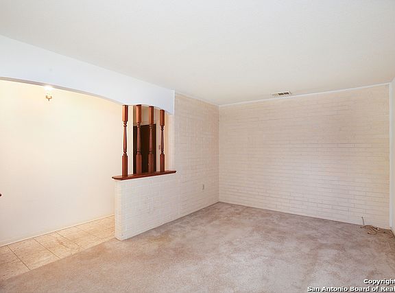 3rd image of 4206 Mabuni Dr