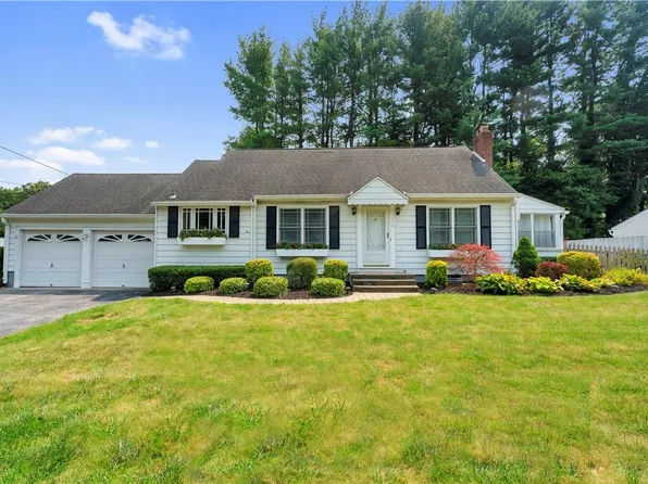 1234 Dutchess Turnpike, Poughkeepsie, NY 12603