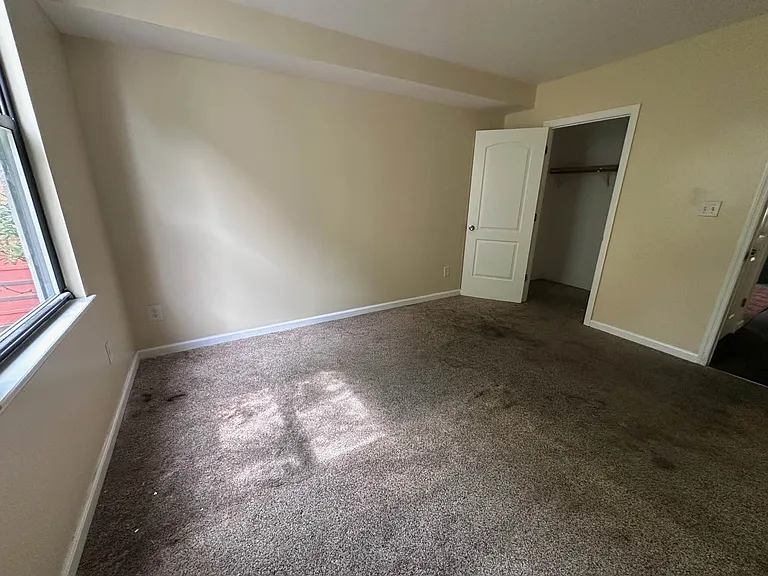 2000 Mapes Ave #2 — Photo 7