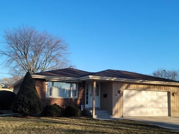 1813 South 26th STREET, Sheboygan, WI 53081